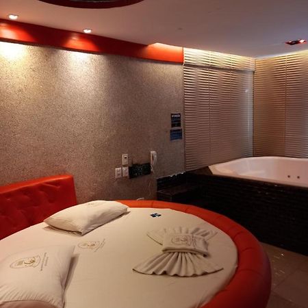Hotel 1001 Prime Ade Агуас-Кларас Экстерьер фото